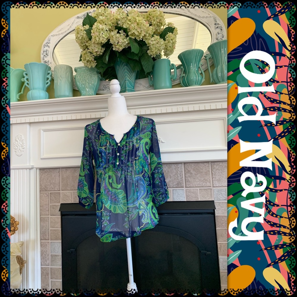 Old Navy top, size XS